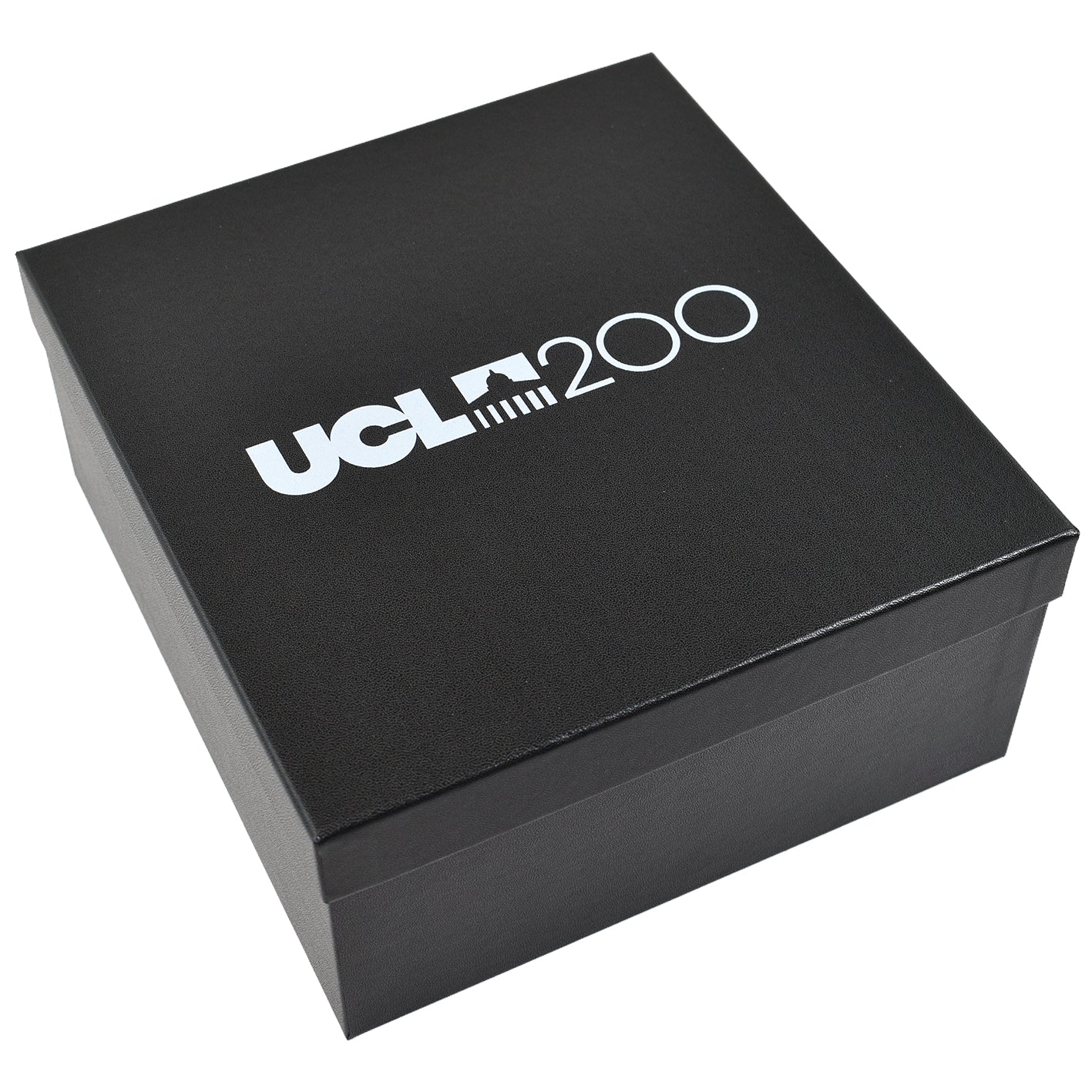 Black box with 'UCL 200' branding 